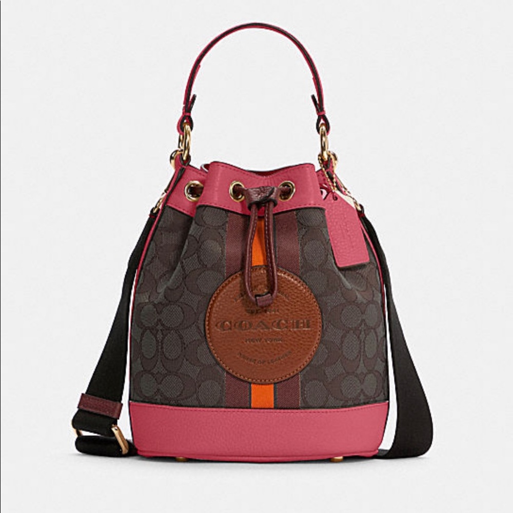 NWT Coach Dempsey Bucket Bag